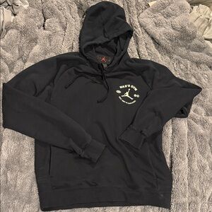 Nike Jordan men’s M Black Hoodie